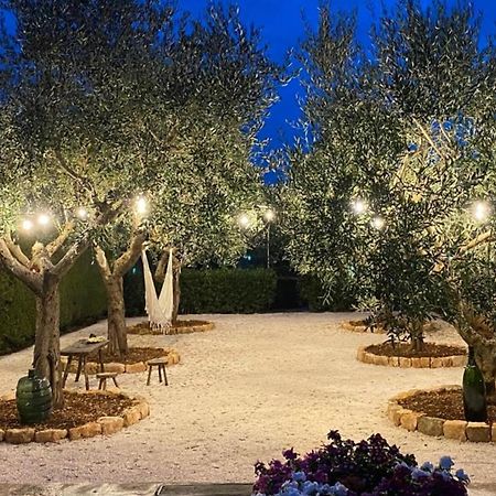 I Cinque Trulli With Swimming Pool Villa Martina Franca Exterior photo