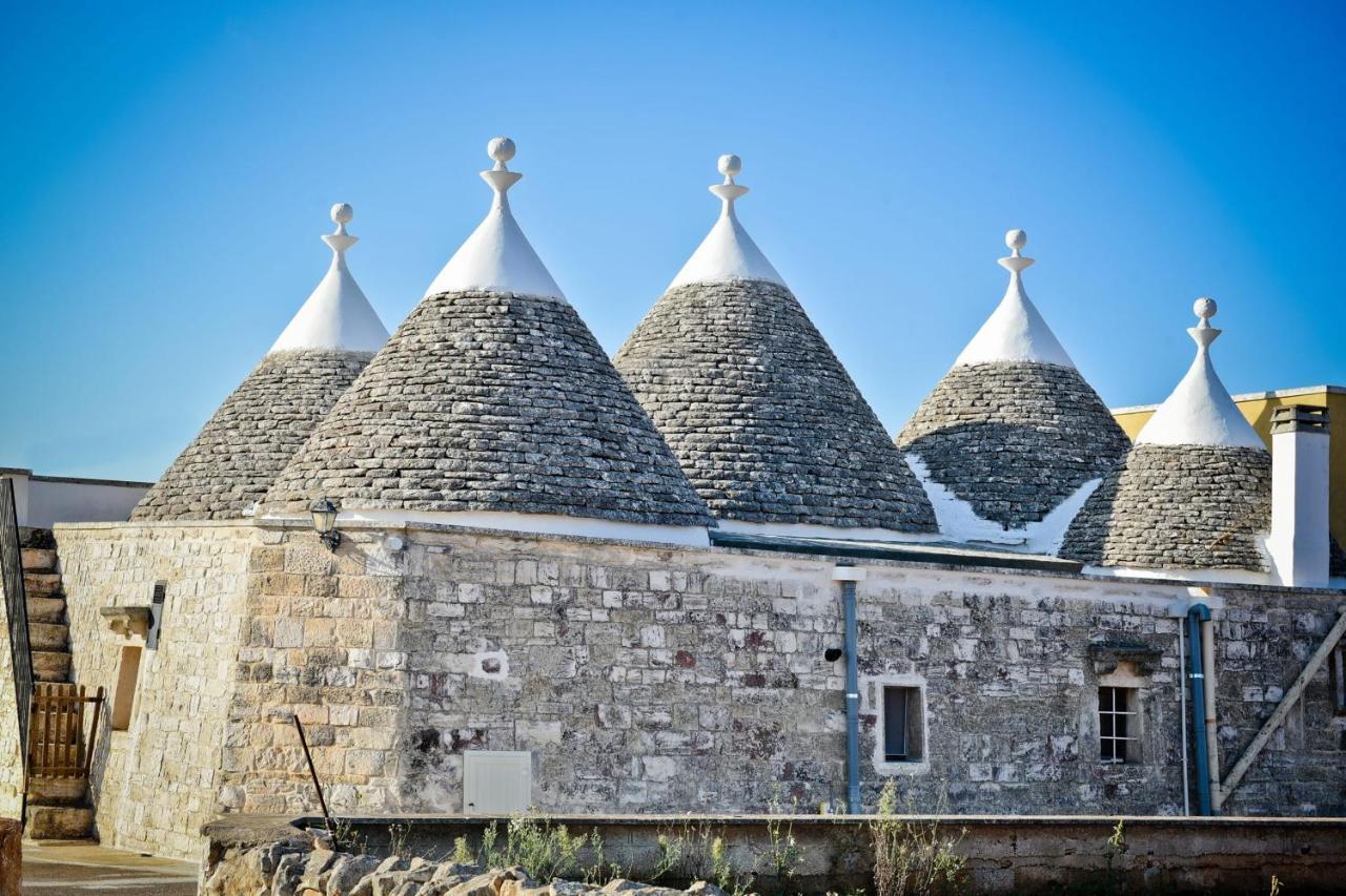 I Cinque Trulli With Swimming Pool Villa Martina Franca Exterior photo