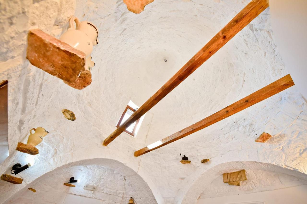 I Cinque Trulli With Swimming Pool Villa Martina Franca Exterior photo